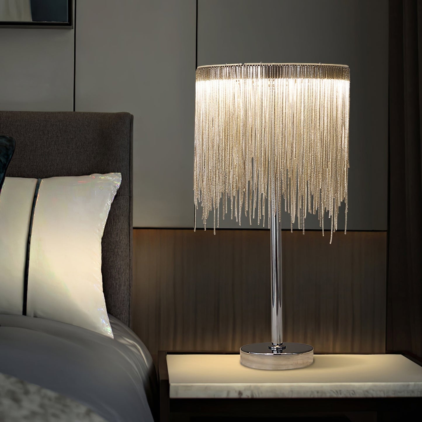 Cascading Chain Tassel Table Lamp