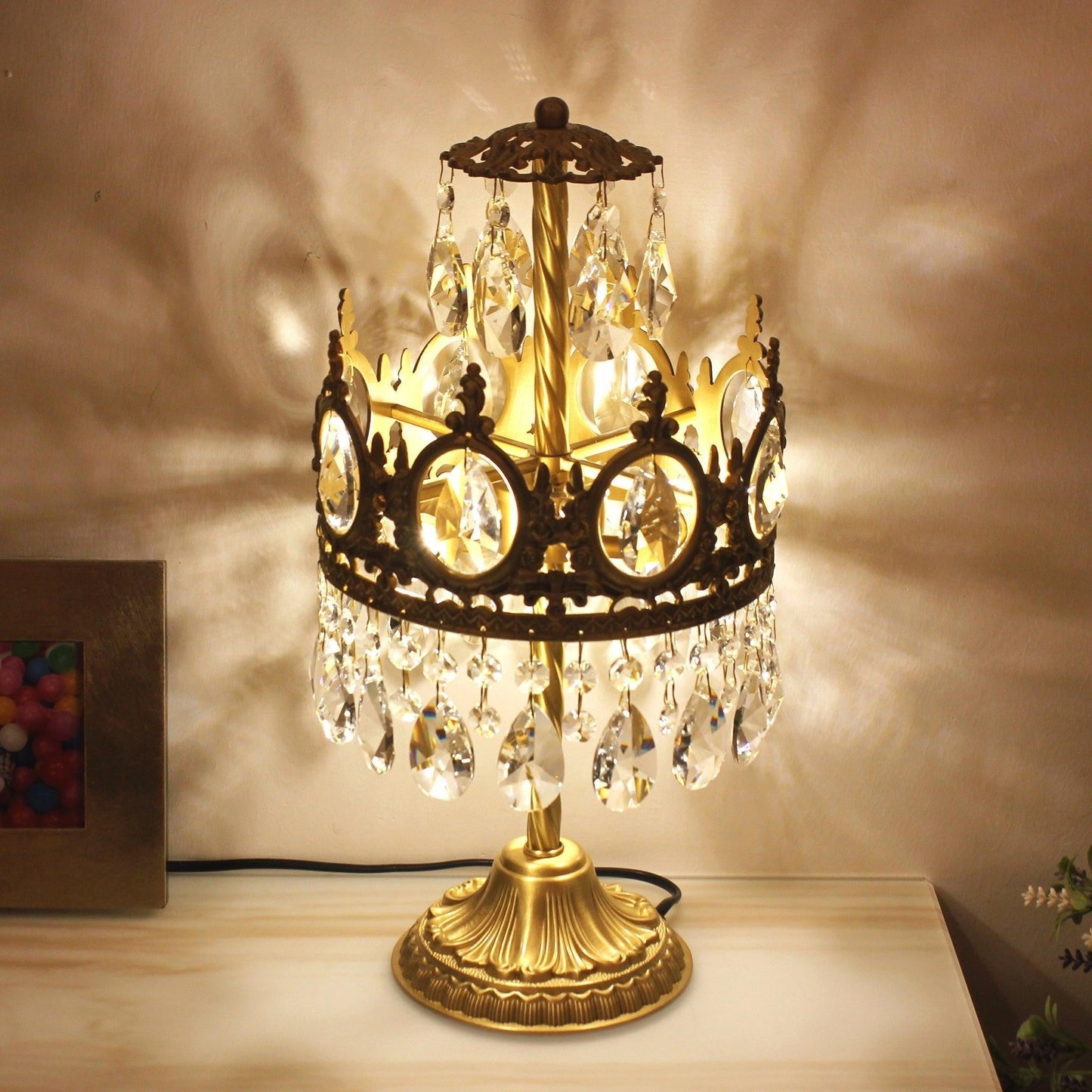 Classic Crystal Accent Table Lamp