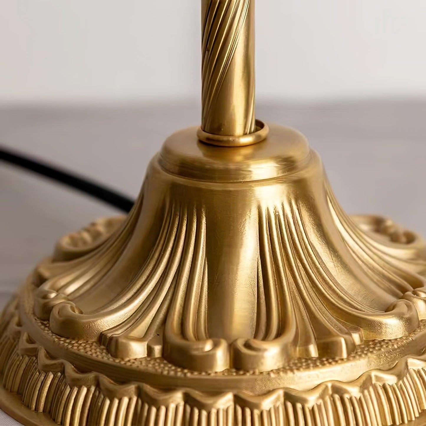 Classic Crystal Accent Table Lamp