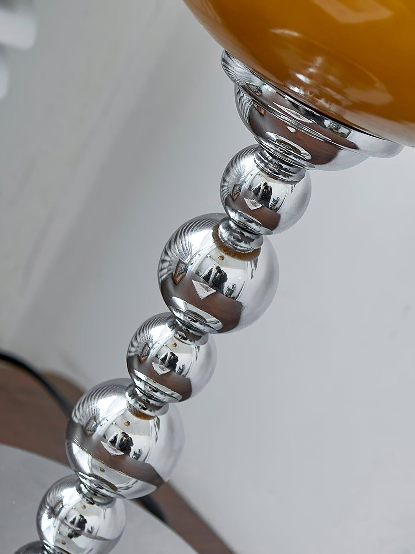 Oval Glass Accent Table Lamp